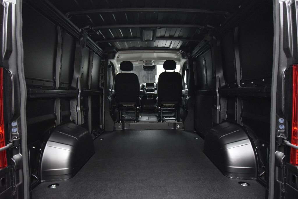 New 2027 RAM ProMaster 1500 w/ Convenience Group FWD image 31