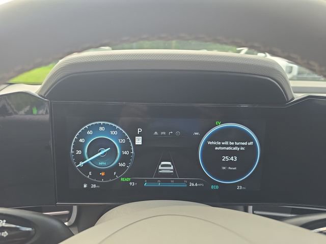 New 2025 Hyundai Elantra SEL image 15