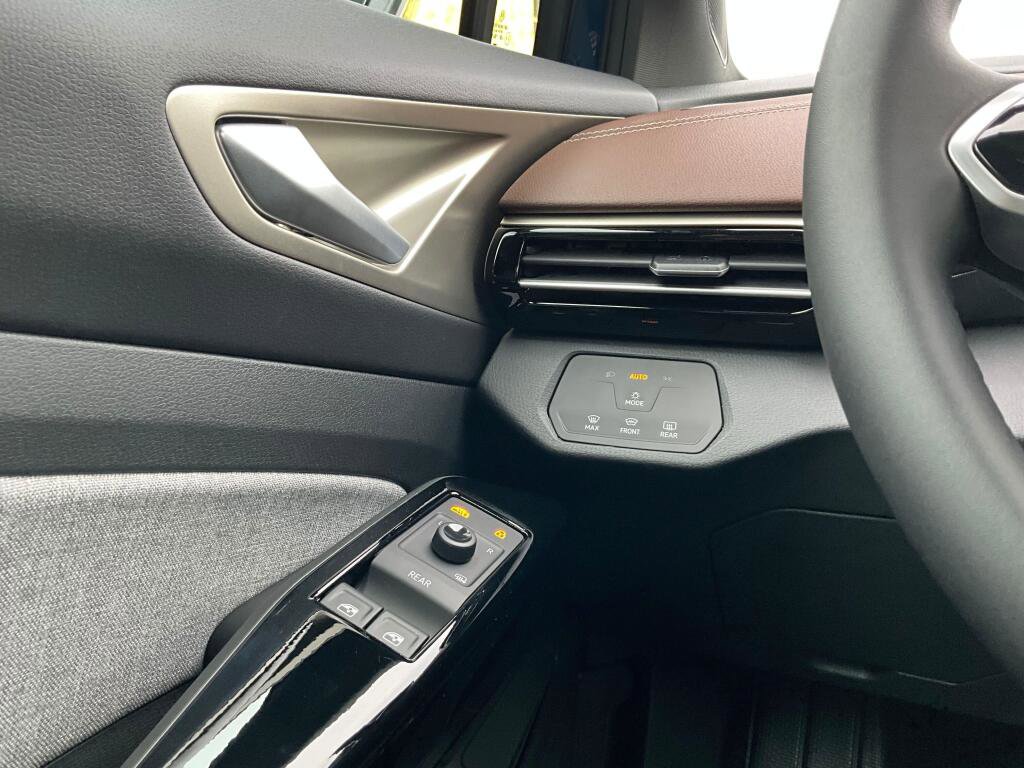 New 2026 Volkswagen ID.4 Pro image 23