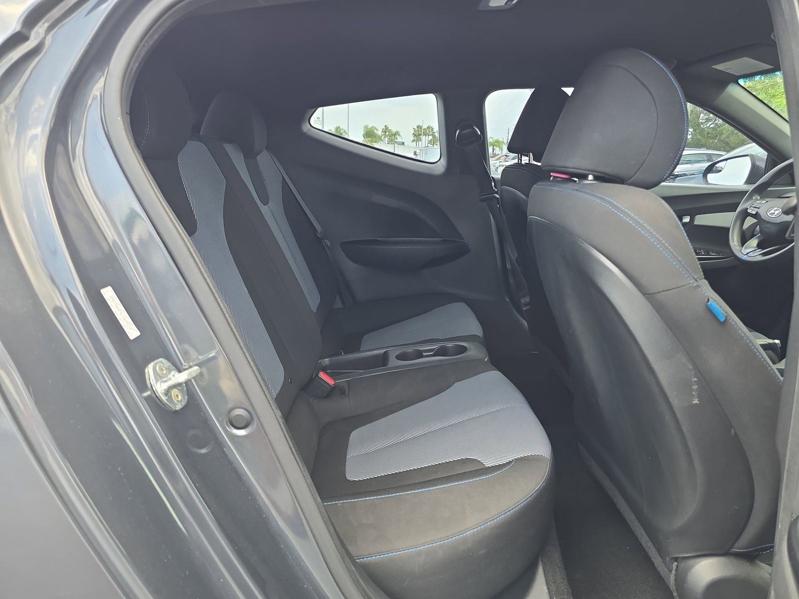 Used 2020 Hyundai Veloster 2.0 FWD image 13