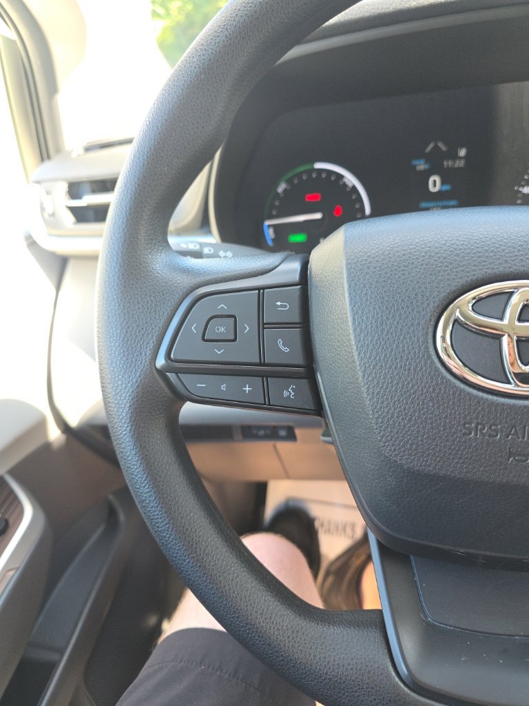 Certified 2024 Toyota Sienna LE AWD/4WD image 22