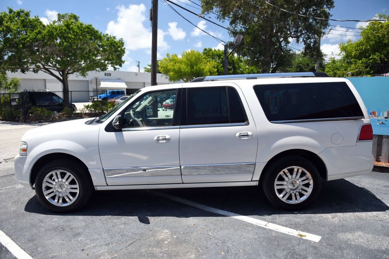 Used 2014 Lincoln Navigator L 2WD image 6