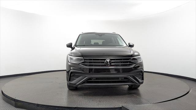 Used 2024 Volkswagen Tiguan S image 11