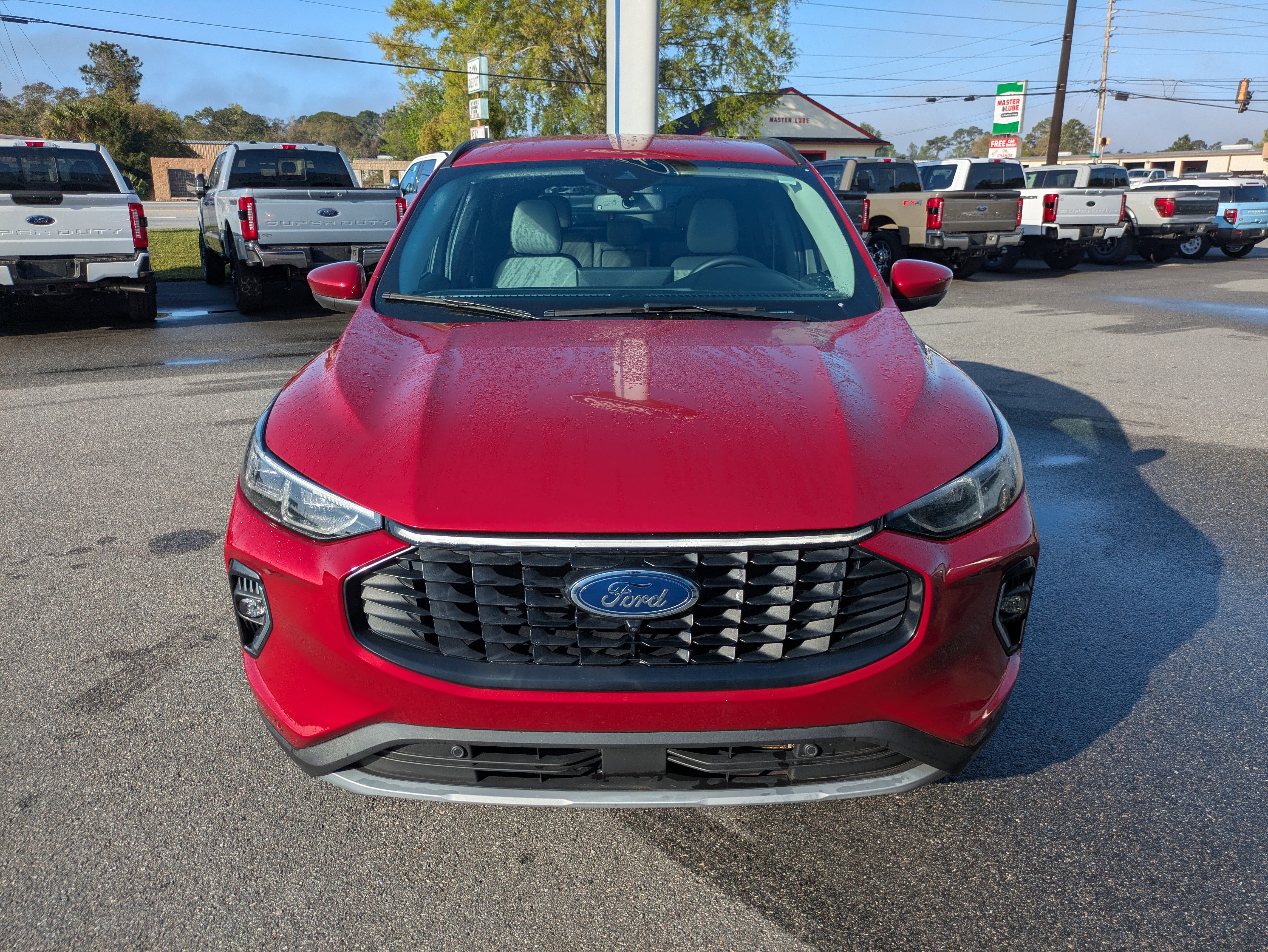 Used 2023 Ford Escape Platinum image 9