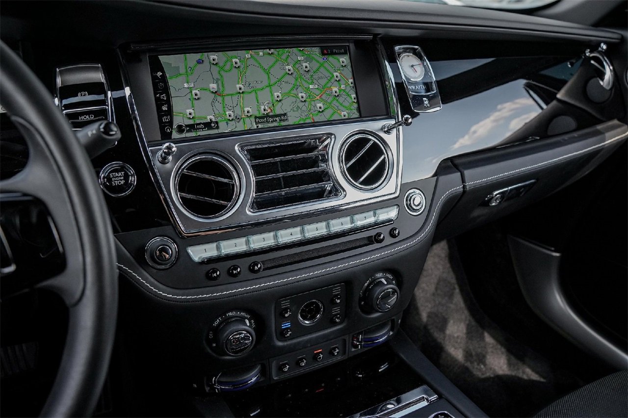 Certified 2020 Rolls-Royce Wraith image 25
