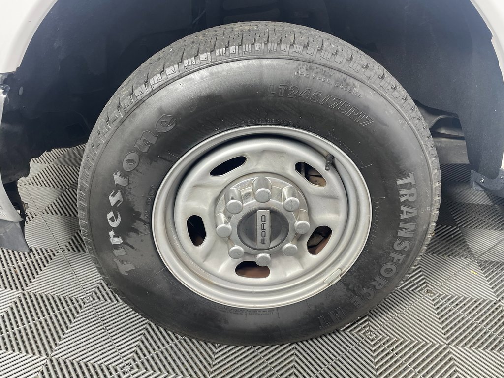 Used 2019 Ford F350 XL w/ Power Equipment Group image 11