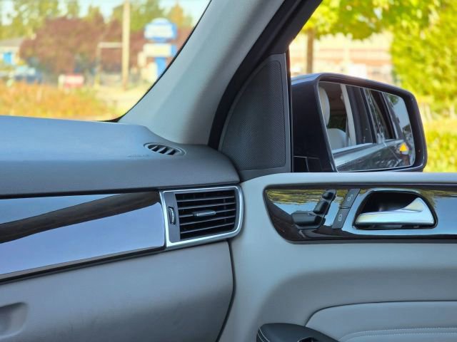 Used 2014 Mercedes-Benz ML 350 2WD image 23