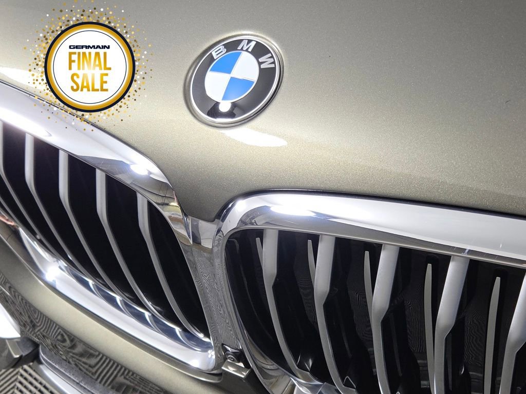 Used 2023 BMW X5 xDrive40i w/ Premium Package image 11