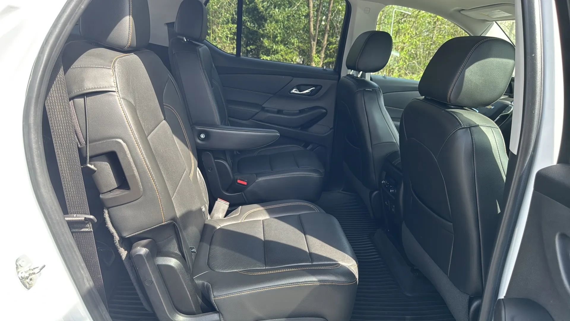 Used 2019 Chevrolet Traverse Premier w/ Redline Edition image 13