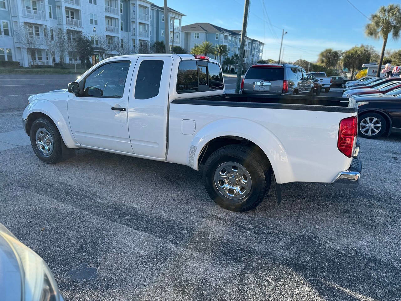 Used 2008 Nissan Frontier SE w/ Power Pkg image 5