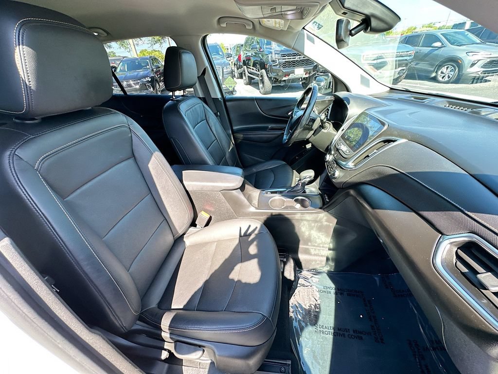Certified 2020 Chevrolet Equinox Premier w/ Premier Redline Edition FWD image 27