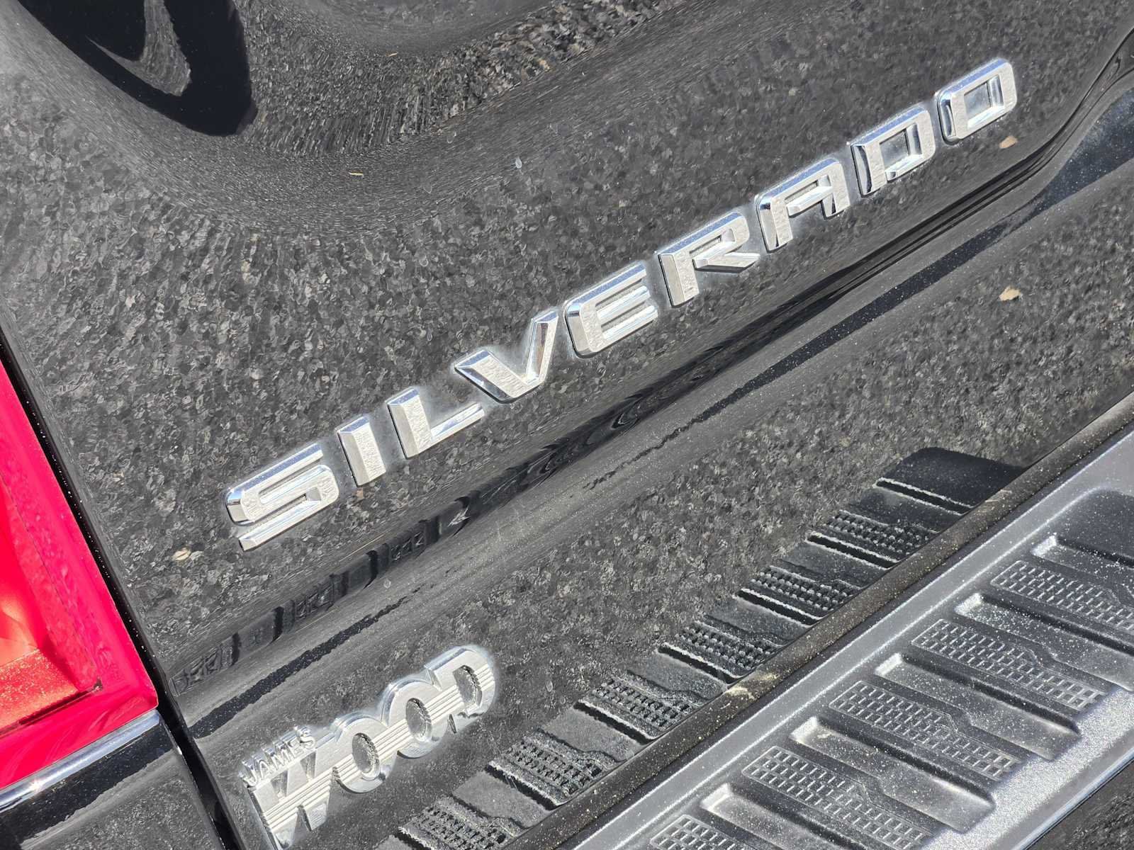 Used 2024 Chevrolet Silverado 1500 High Country w/ High Country Premium Package AWD/4WD image 12