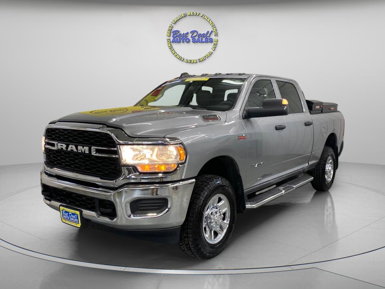 Used 2022 RAM 2500 Tradesman w/ Chrome Appearance Group image 1