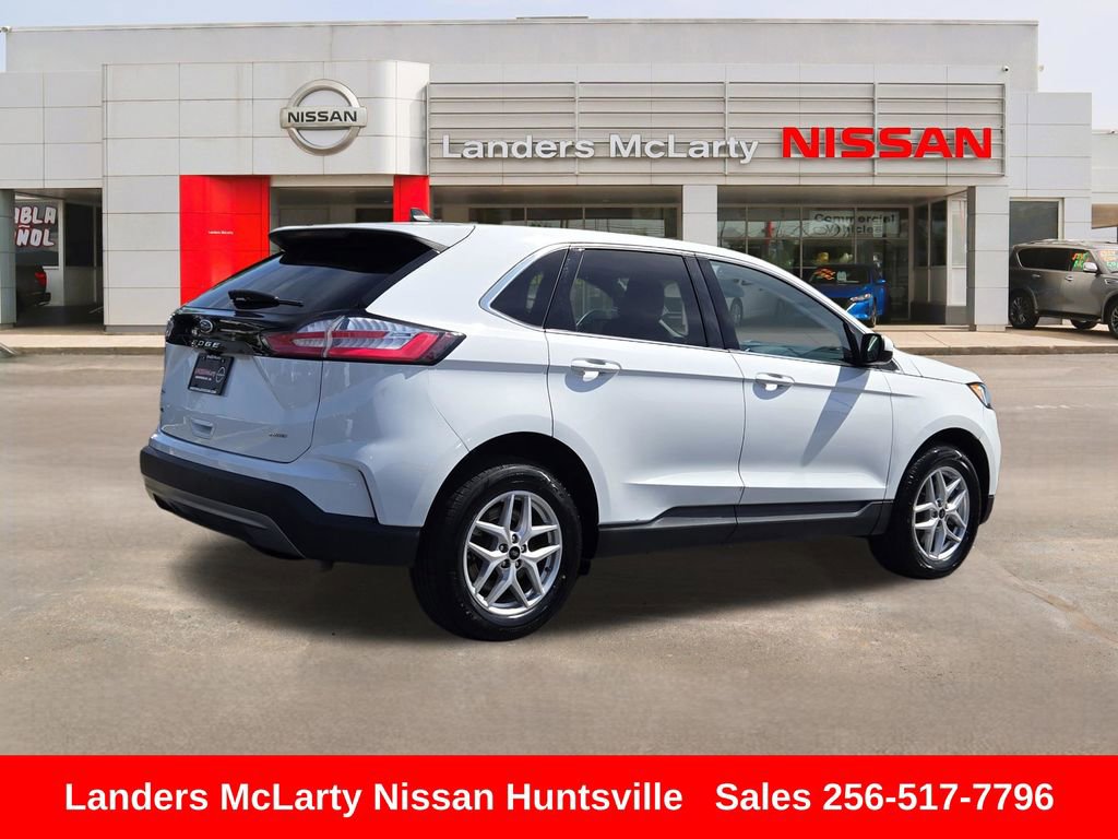Used 2024 Ford Edge SEL AWD/4WD image 3