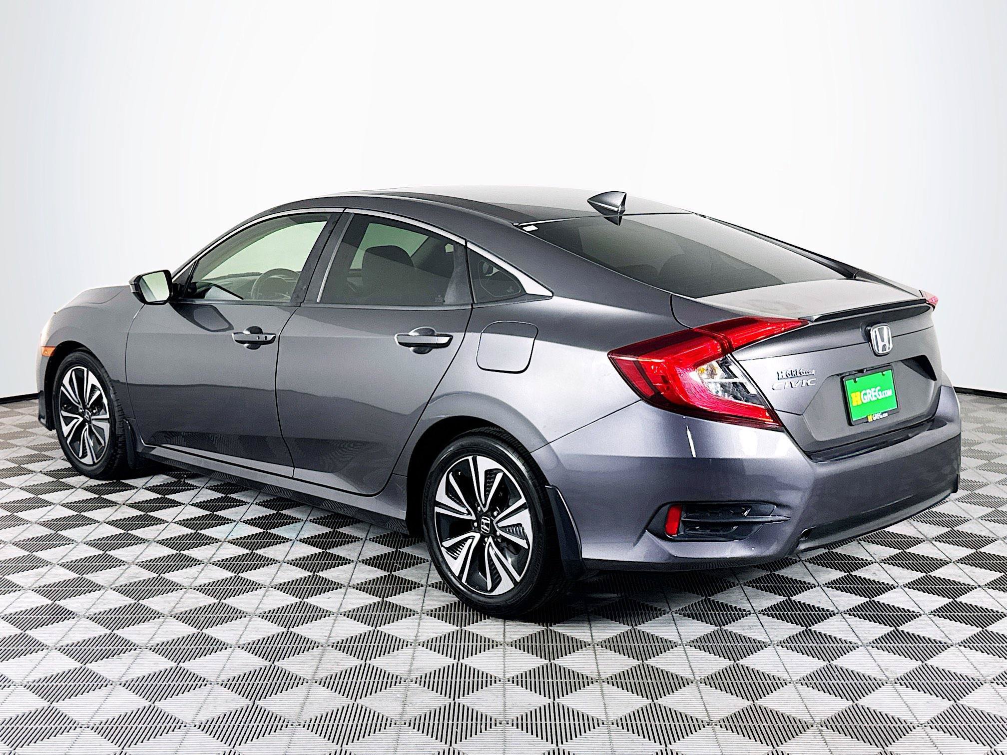 Used 2018 Honda Civic EX-T image 6