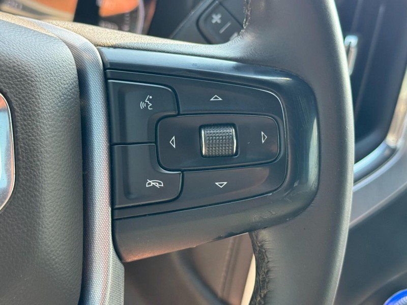 Used 2021 GMC Sierra 2500 SLT w/ SLT Premium Package AWD/4WD image 18
