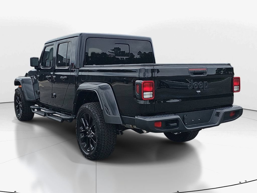 Used 2025 Jeep Gladiator Sport AWD/4WD image 8