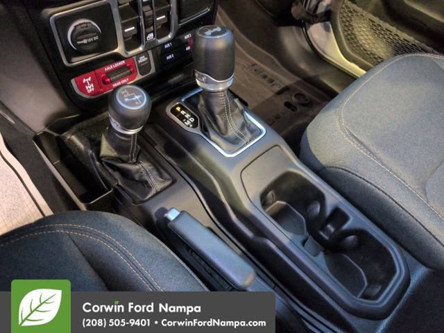 Used 2024 Jeep Wrangler Unlimited Sport AWD/4WD image 18