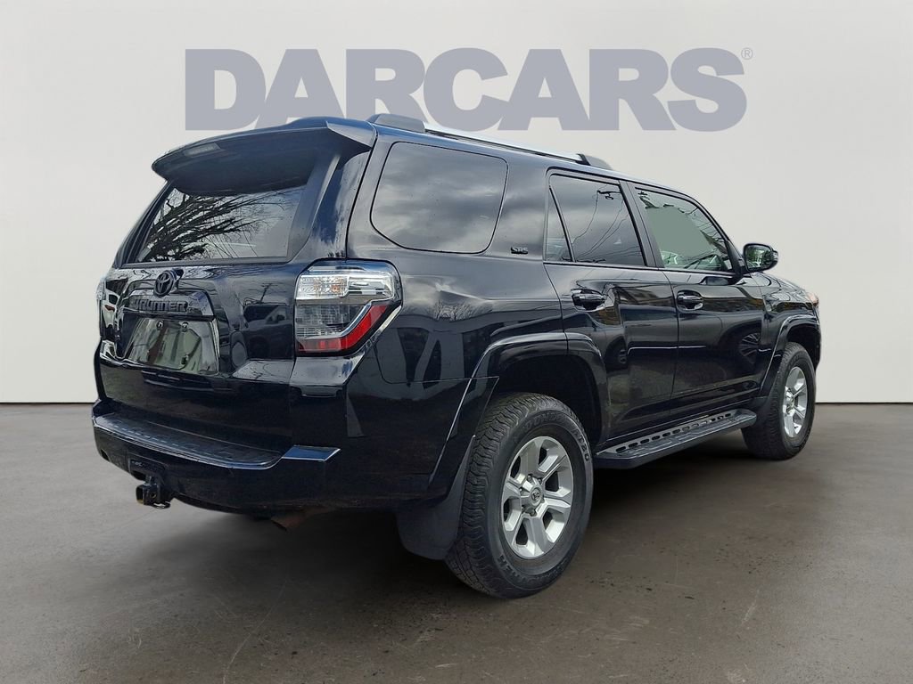 Used 2024 Toyota 4Runner SR5 Premium w/ Moonroof Package AWD/4WD image 6