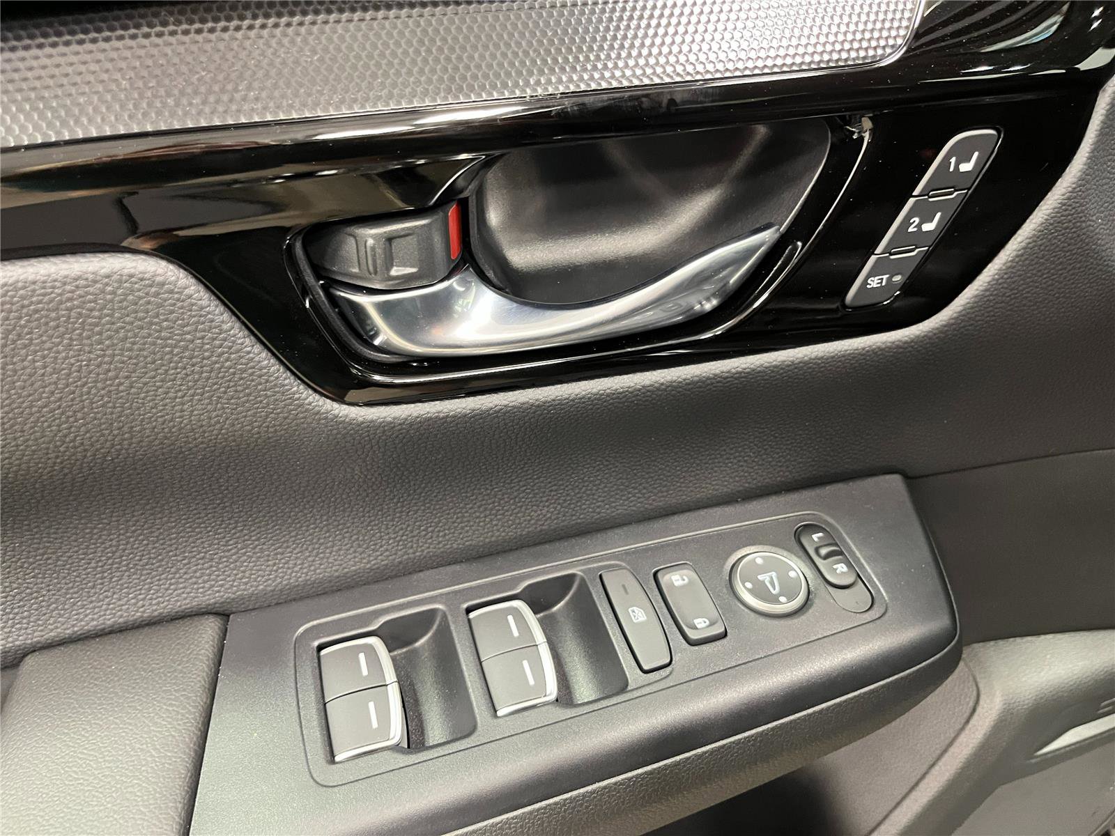 New 2026 Honda CR-V EX-L image 14