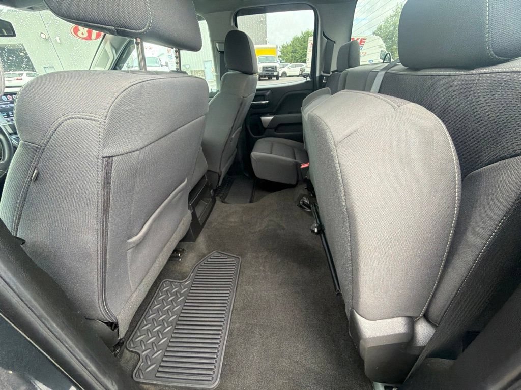 Used 2018 Chevrolet Silverado 1500 LT w/ All Star Edition AWD/4WD image 40
