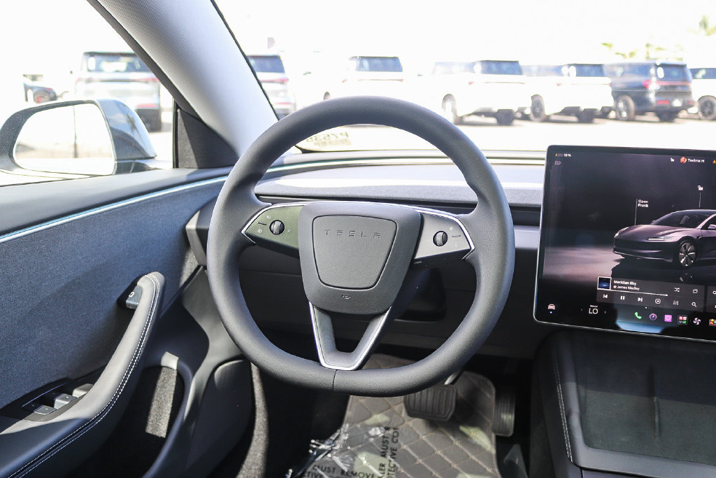 Used 2026 Tesla Model 3 RWD image 13