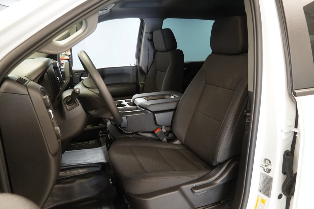 New 2026 Chevrolet Silverado 3500 W/T AWD/4WD image 3