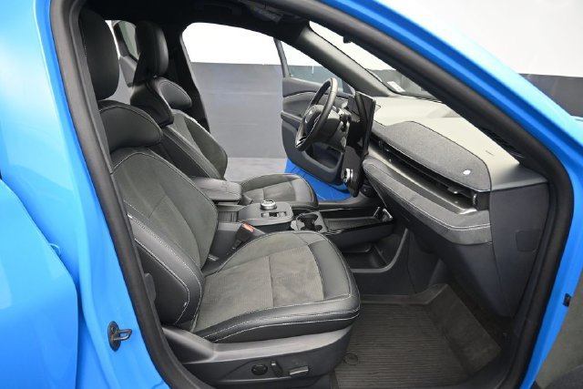 Certified 2024 Ford Mustang Mach-E GT AWD/4WD image 29