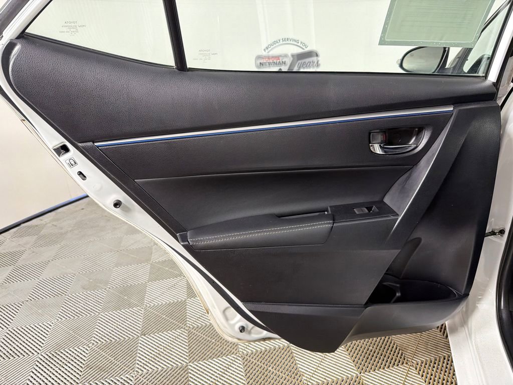 Used 2014 Toyota Corolla S image 21