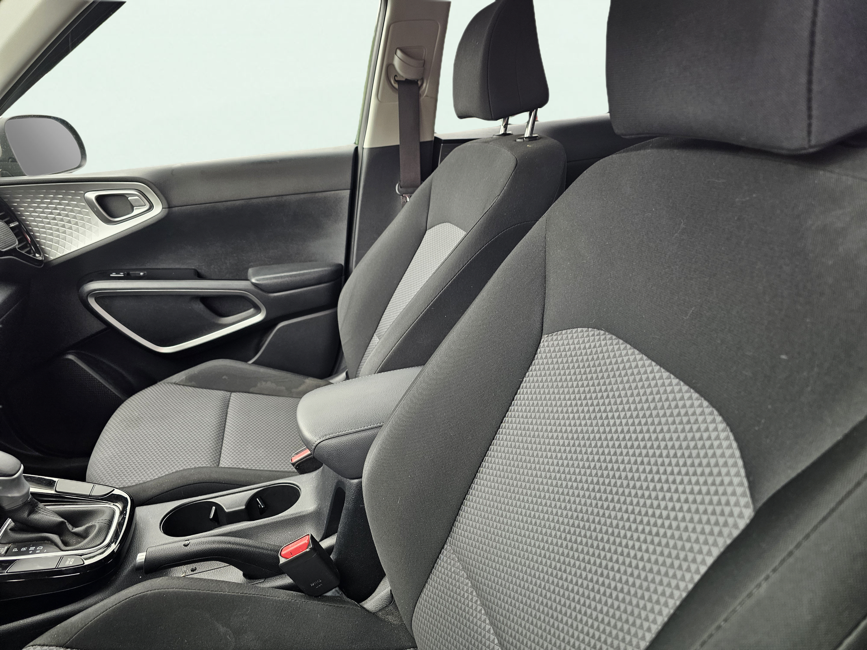 Used 2022 Kia Soul X-Line FWD image 21