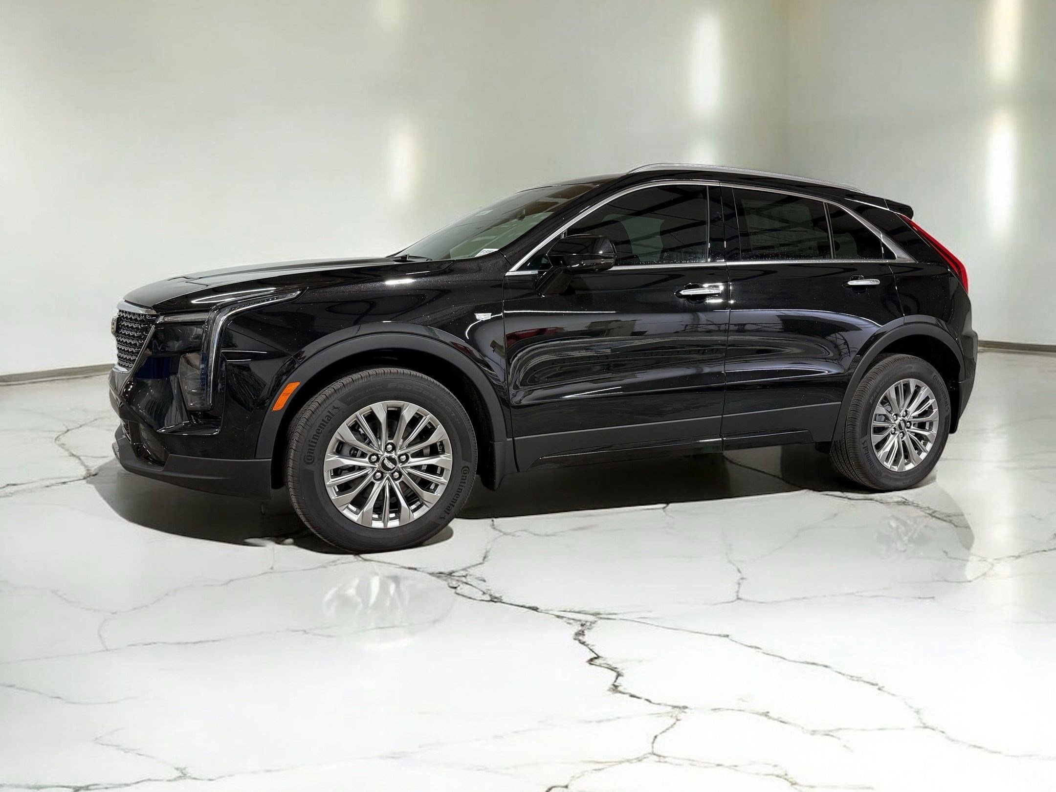New 2025 Cadillac XT4 Premium Luxury image 18