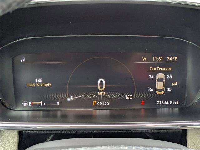 Used 2017 Lincoln Continental Reserve image 10