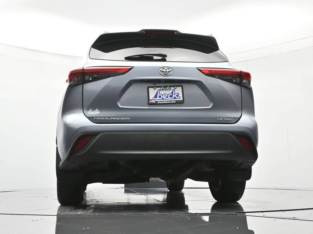Used 2023 Toyota Highlander LE AWD/4WD image 41