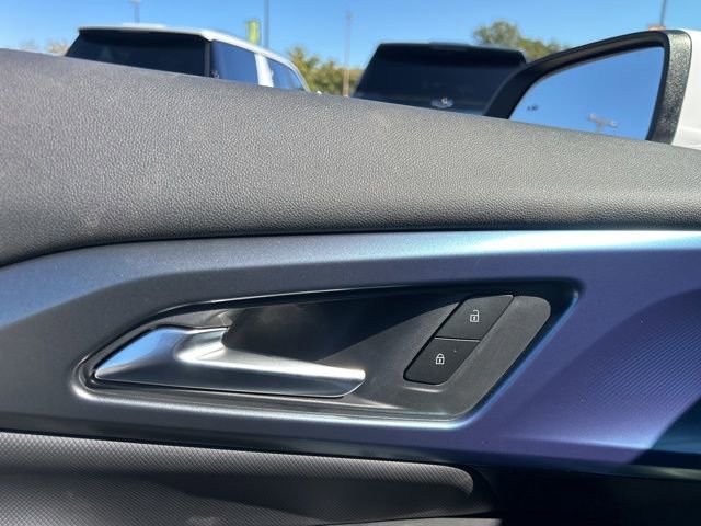 New 2026 Chevrolet Equinox EV LT image 12