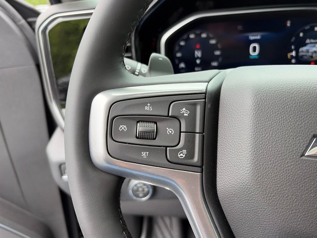 New 2026 Chevrolet Silverado 1500 LTZ w/ LTZ Premium Package AWD/4WD image 13