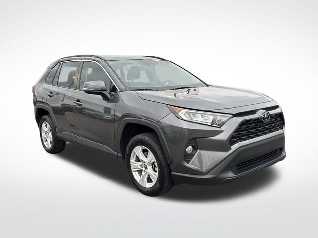 Used 2021 Toyota RAV4 XLE image 8