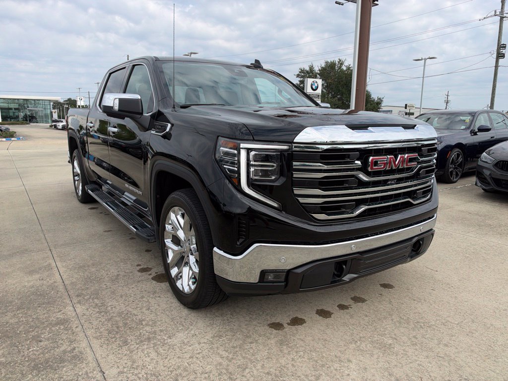Used 2022 GMC Sierra 1500 SLT w/ SLT Premium Plus Package RWD image 7