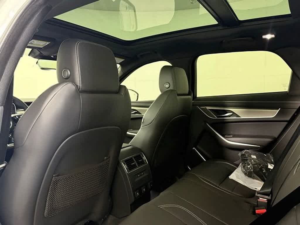 New 2026 Jaguar F-PACE R-Dynamic S AWD/4WD image 18
