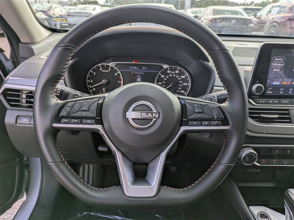 Used 2025 Nissan Altima 2.5 SR image 22