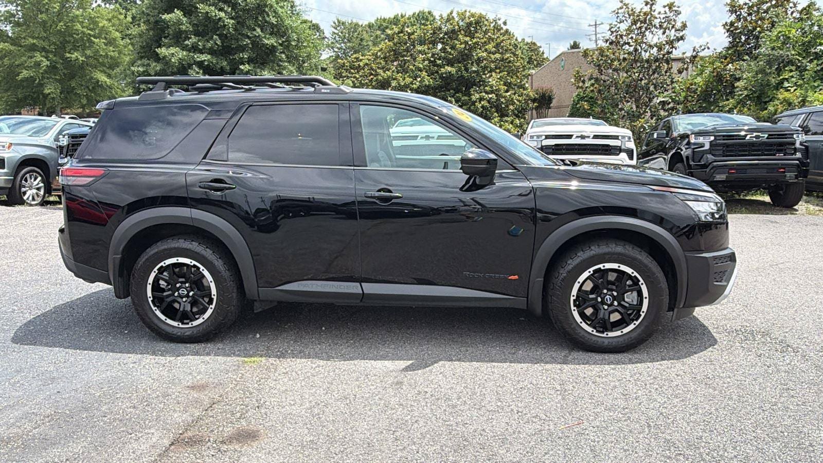 Used 2024 Nissan Pathfinder Rock Creek AWD/4WD image 4
