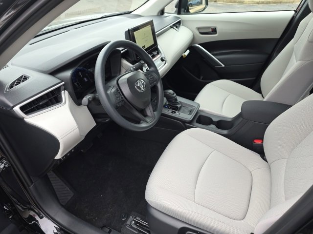 New 2026 Toyota Corolla Cross L image 7