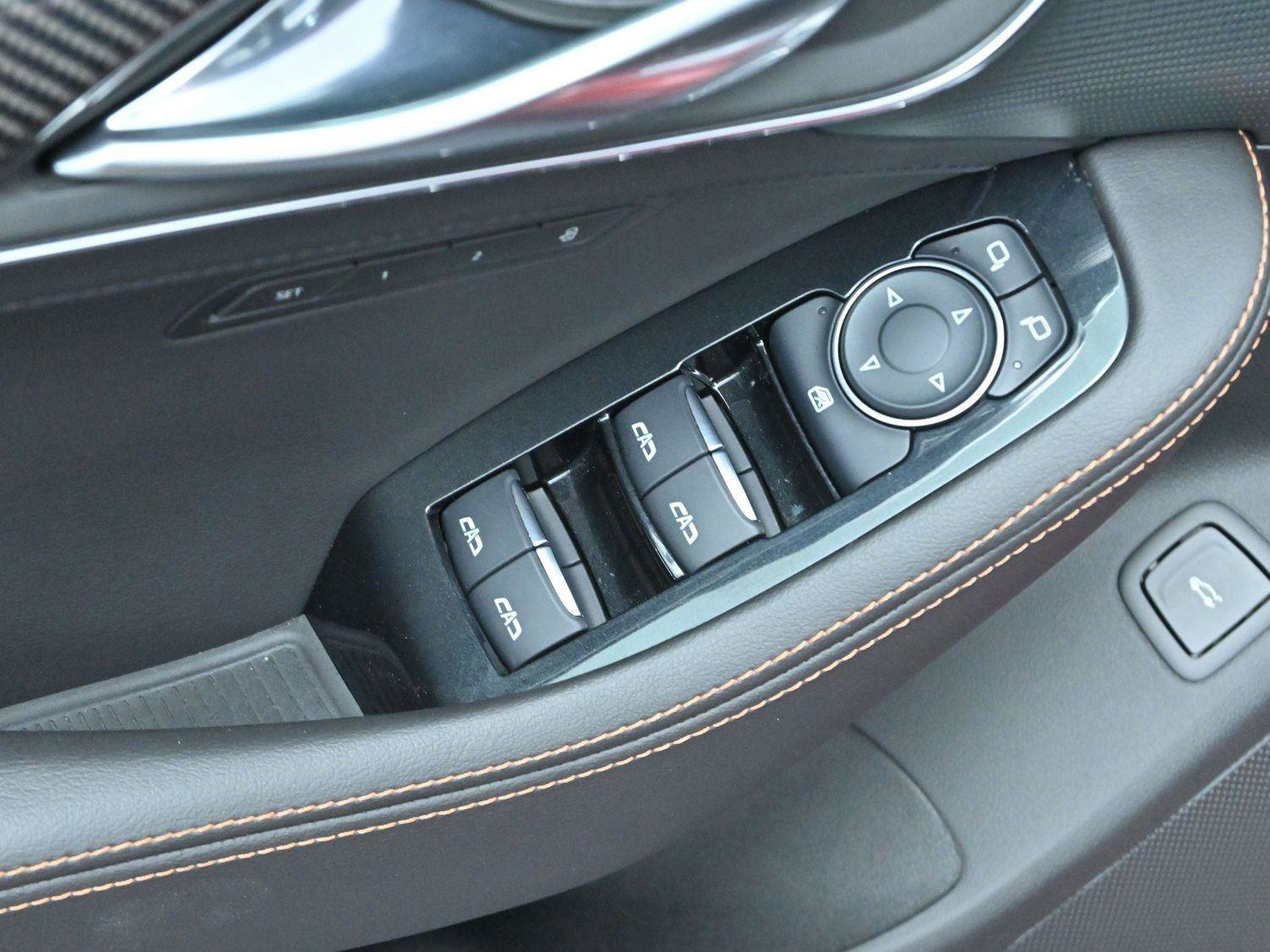 Certified 2025 Cadillac CT5 V AWD/4WD image 12