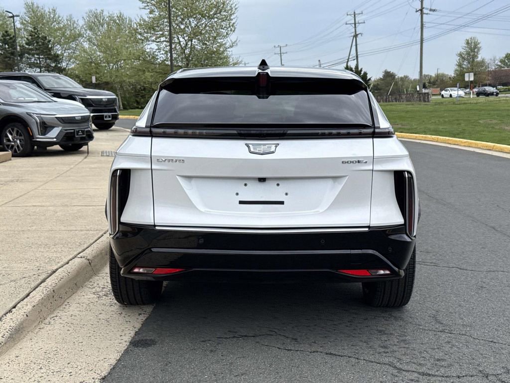 Used 2025 Cadillac Lyriq Luxury w/ Nappa Leather Package image 24