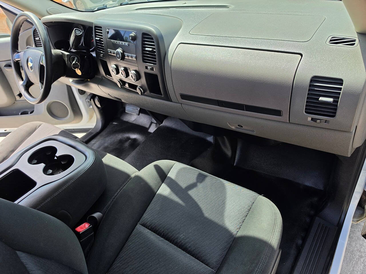 Used 2010 Chevrolet Silverado 1500 W/T RWD image 33