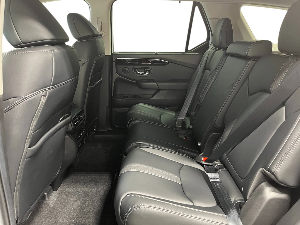 New 2025 Honda Pilot Touring image 22