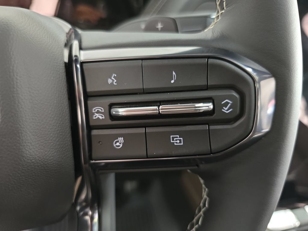 New 2026 GMC Yukon XL Denali Ultimate AWD/4WD image 19