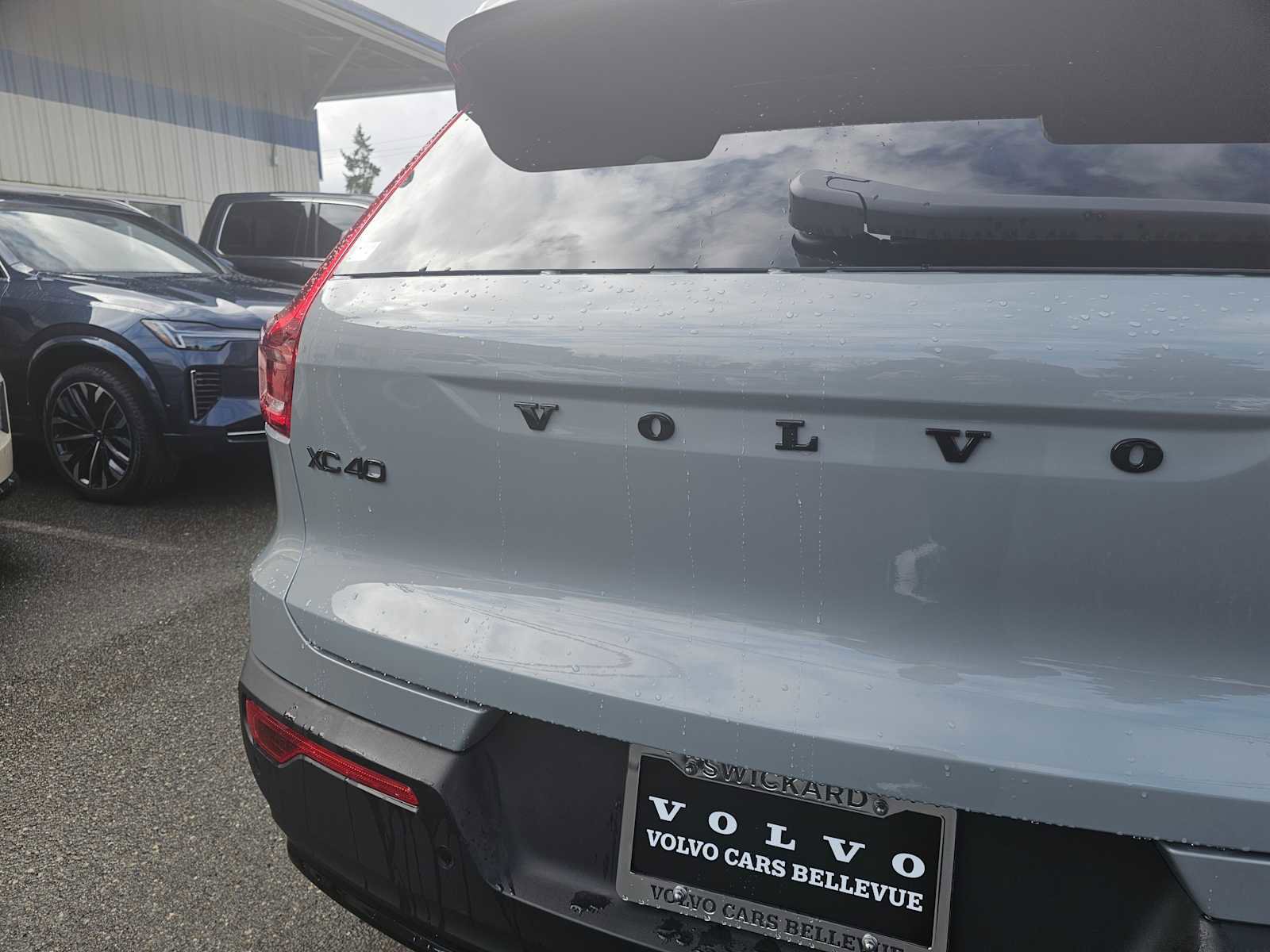 Certified 2026 Volvo XC40 B5 Ultra w/ Climate Package image 15