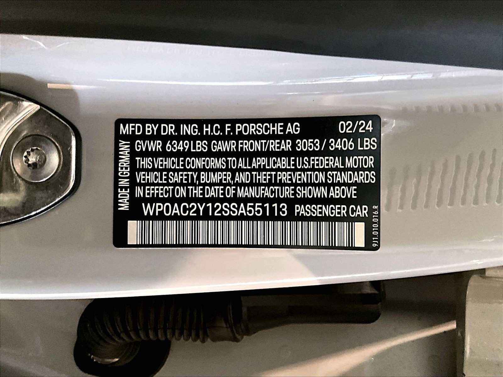 Used 2025 Porsche Taycan Turbo image 36