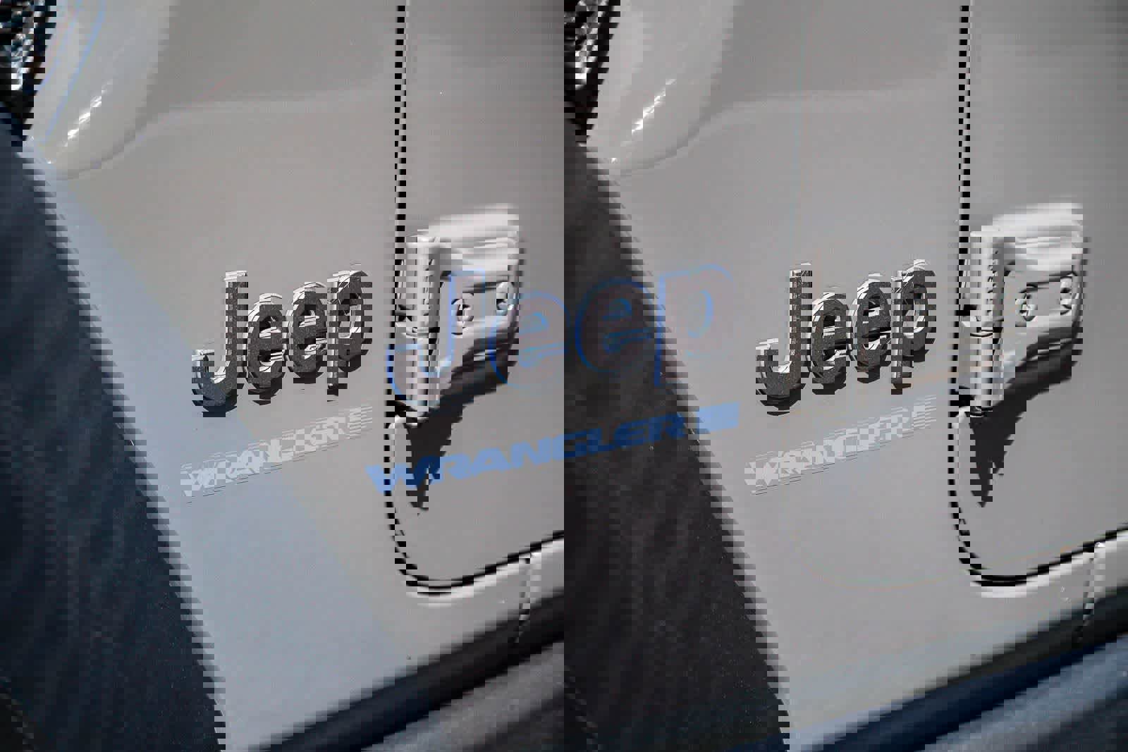 Used 2023 Jeep Wrangler Unlimited image 11