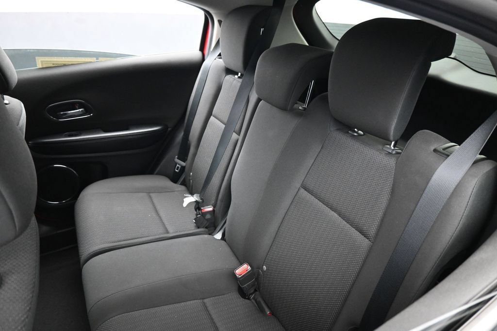 Used 2016 Honda HR-V EX image 32